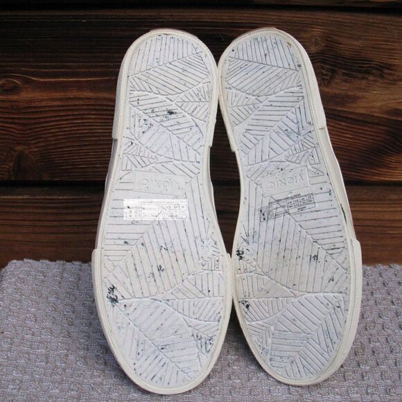 NWOB Vionic Groove Slip On Sneaker - Picture 7 of 11